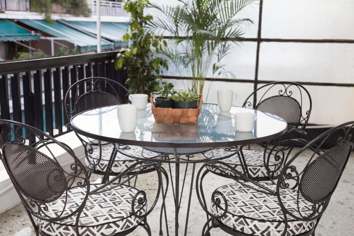 Pagrati Urban Oasis Getaway 2Bd Apt With Balcony Athen Eksteriør bilde