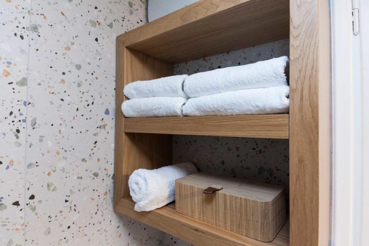 Pagrati Urban Oasis Getaway 2Bd Apt With Balcony Athen Eksteriør bilde