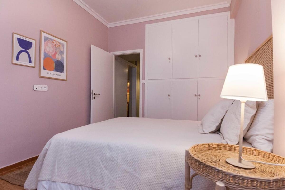 Pagrati Urban Oasis Getaway 2Bd Apt With Balcony Athen Eksteriør bilde