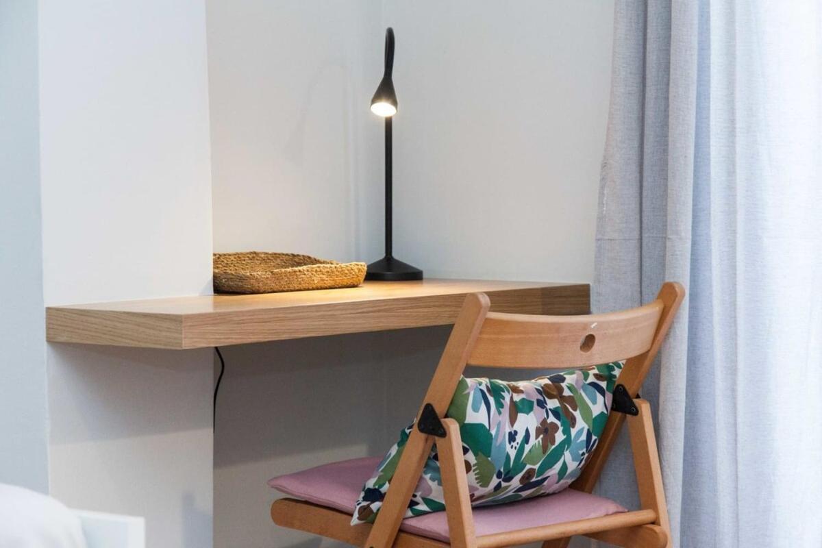 Pagrati Urban Oasis Getaway 2Bd Apt With Balcony Athen Eksteriør bilde