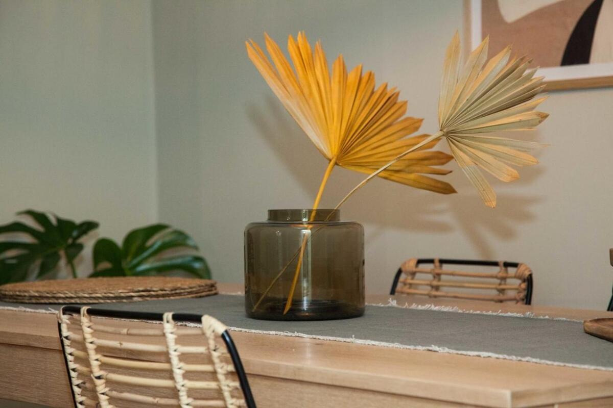 Pagrati Urban Oasis Getaway 2Bd Apt With Balcony Athen Eksteriør bilde