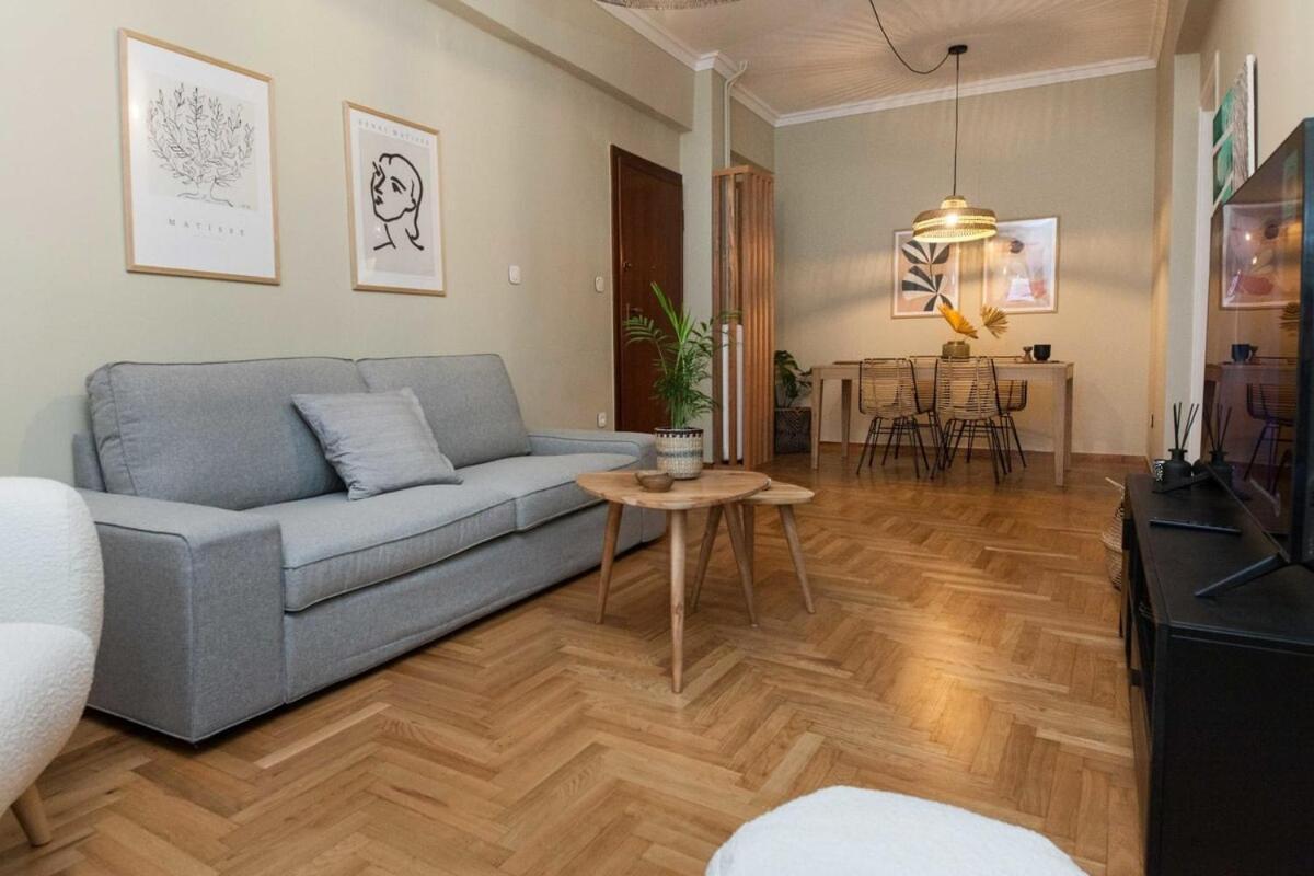 Pagrati Urban Oasis Getaway 2Bd Apt With Balcony Athen Eksteriør bilde