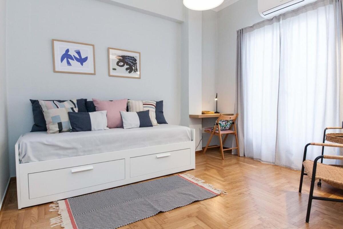 Pagrati Urban Oasis Getaway 2Bd Apt With Balcony Athen Eksteriør bilde